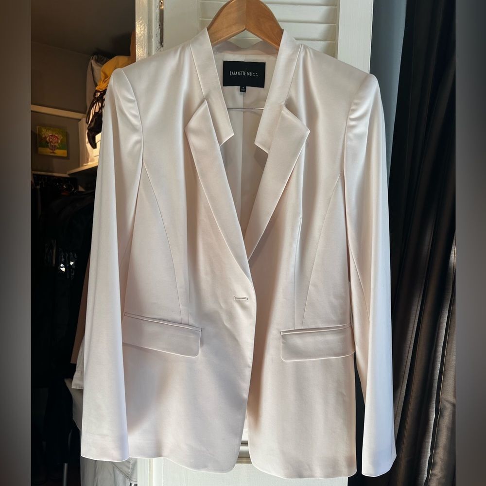 Lafayette 148 New York Virgin Wool Blazer in Ivory